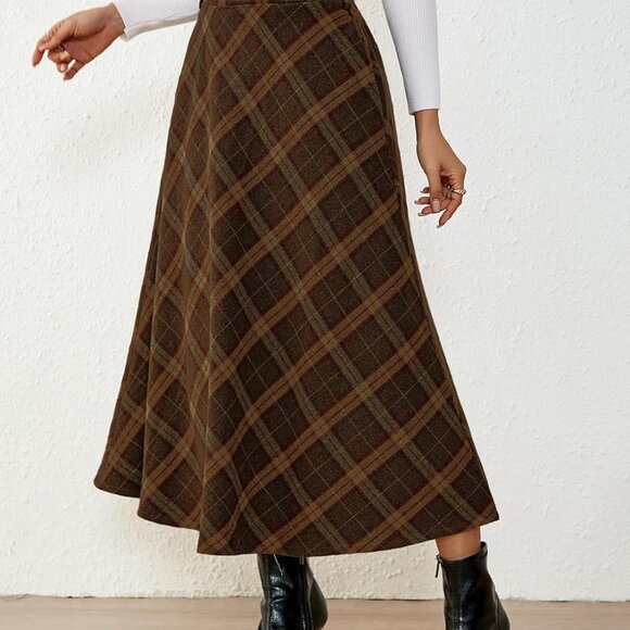 Chic Women's Midi Tartan Skirt - Flared, High Waist with Hidden Zipper Closure - Picture 6 of 7